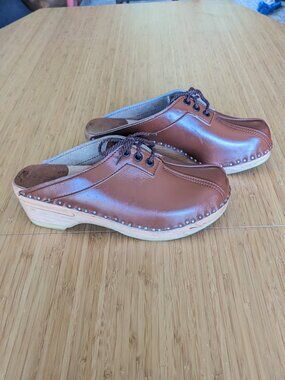 Troentorp Bastad Swedish Lace-up Clogs sz 39 (US women's 9 - 9.5) Brown